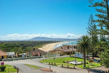 Apartamentos turísticos Astor Apartment 2   Bring Your Own Linen