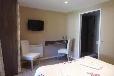 هتل Hôtel Kastell Dinec H