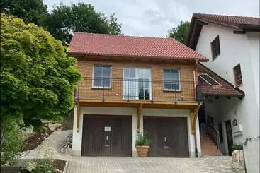 ツーリストアパートメント Ferienwohnung Verschnuufeckli