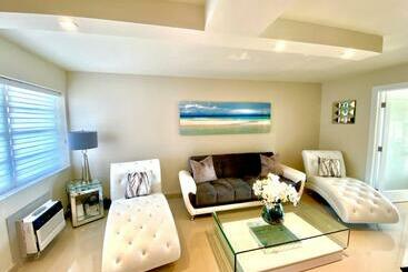 דירות לתיירים Premium Modern Waterfront Apartment With Miami Skyline View On The Bay 5 Mins Drive To Miami Beach W