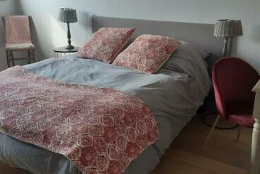 ベッドアンドブレックファースト La Maison En Bois