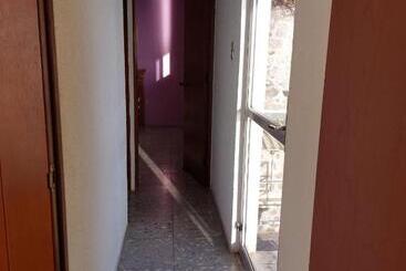 Апарт-отель Bella Casa A La Orilla Del Lago & Estacionamiento