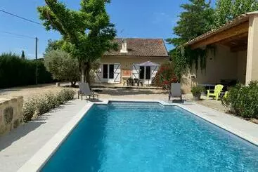 آپارتمان‌های توریست‌ها Les Célestins   Villa En Provence