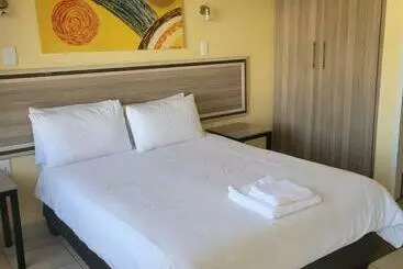 ホテル Mogale Royal Gardens