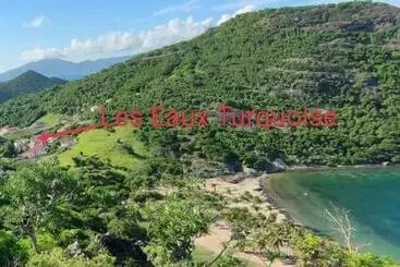 آپارتمان‌های توریست‌ها Les Eaux Turquoise