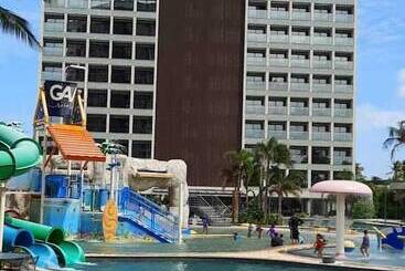 Salinas Premium Resort   Apto Até 4 Pessoas