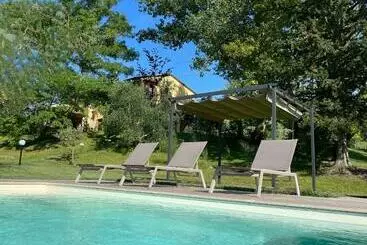 Turistihuoneistot Casale Il Fontanellino   Country House Near Florence