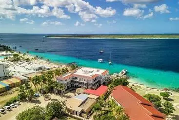 ツーリストアパートメント Den Laman Condominium Tuna