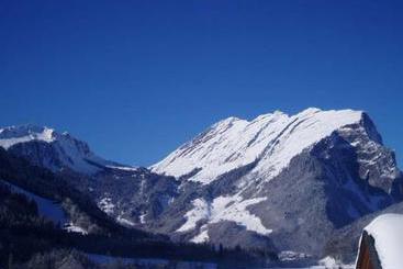 کلبه Appartements Willi