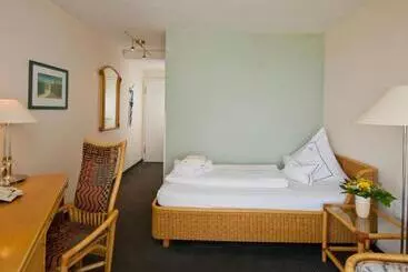 Отель Seeschlösschen