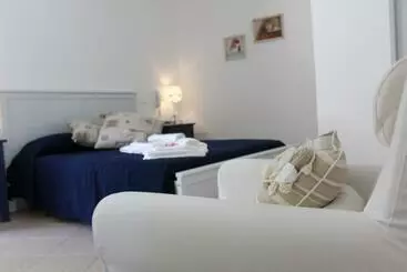 Bed and Breakfast Book And Bed