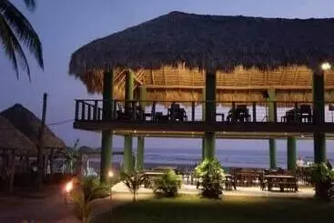 Hotelli Sambo Mambo Beach