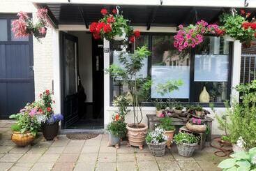 Bed And Breakfast Hans En Gridje