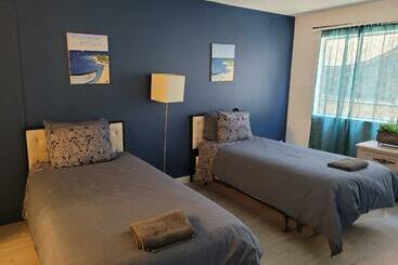 هتل (a12) Lovely Spacious Double Bed Studio