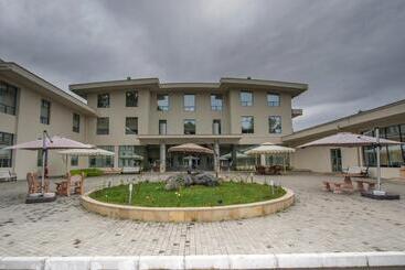 هتل Chukhur Gabala Museum