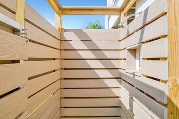 Turistlägenheter Juela On The Beach