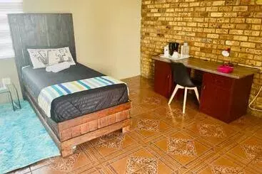 Aamiaismajoitus (B&B) Sapzres Witbankres