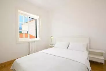 آپارتمانهای توریستها Beach Apartment Sveti Stefan