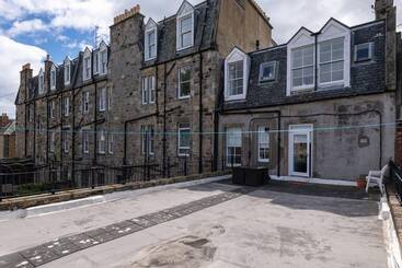 Apartamenty turystyczne Balgownie   Beautiful Apartment Close To The Beach