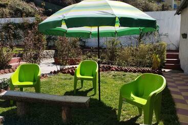 Bed and Breakfast Harris Lodge Stays