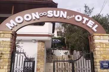 Moon & Sun Otel