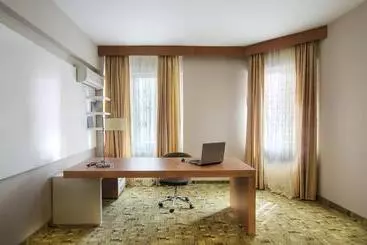 בית מלון כפרי Cerkezkoy Business