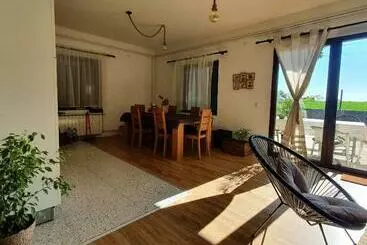 پانسیون Che Private Rooms Banovci