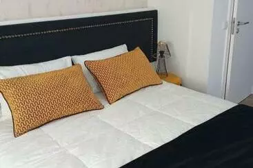 ユースホステル Alojamento Local Vitoria