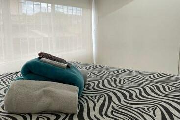 Apart Hotel Lindos Apartaestudios Y Habitaciones En Ibague