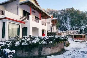 Just Naturals Wellness Resort Nainital