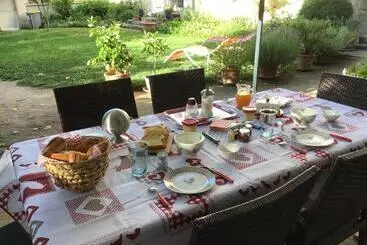 Majatalo Les Tamayas