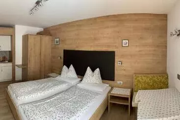 هتل آپارتمان Residence Ravisa Dolomites