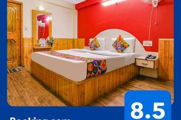 Fabhotel Pushpak