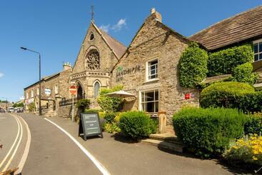 Tourist flats 8 Quarry Hills