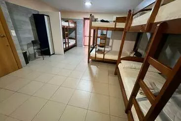 Albergue Casa Mariela Solo Peregrinos Con Credenciales