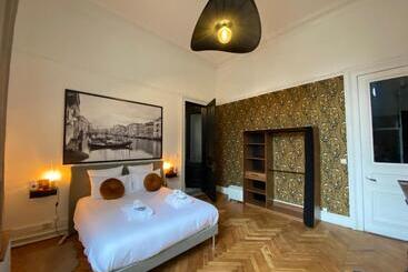 هتل آپارتمان Maison Mimerel Colodge