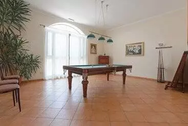 هتل Pigna D Oro Country