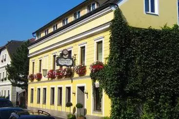 بنسيون Gasthof Manner