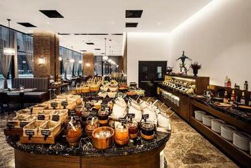 Отель Dedeman Kartepe Kocaeli