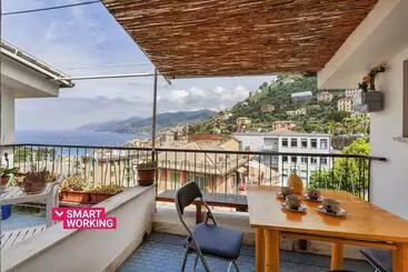 Turistihuoneistot Stunning Sea View Apartment With Terrace In Camogli By Wonderful Italy