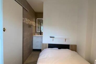 Turistlägenheter Superbe Appartement Rénové à Neuf à 100m De La Mer