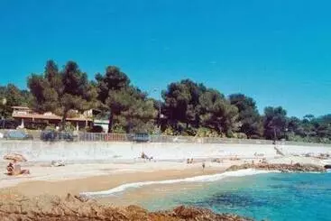 ツーリストアパートメント Bel Appartement 4 Pers Plage De Gigaro 114