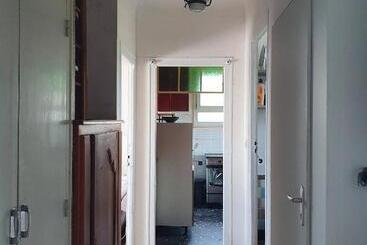 Apartaments turístics Big Summer House In The Charming Village Of Meyssac