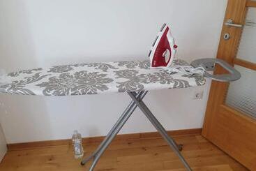 آپارتمانهای توریستها Lijepo Pozicioniran Stan, Atrakcije Blizu