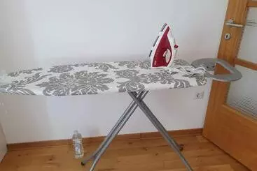 آپارتمان‌های توریست‌ها Lijepo Pozicioniran Stan, Atrakcije Blizu