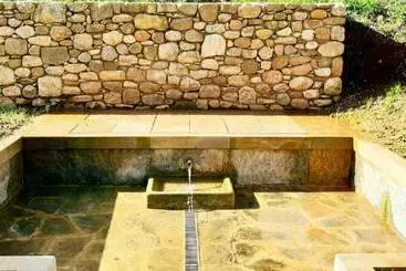 Apartamentos turísticos Masía Restaurada Con Piscina Privada28 Pax
