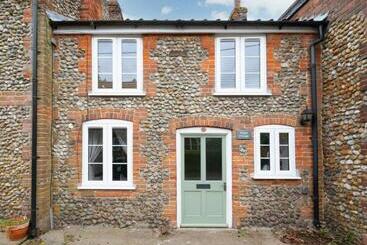 Apartamente turistice Poppy Cottage