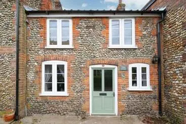 Turistihuoneistot Poppy Cottage