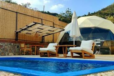 בית מלון כפרי Kabak Freedom Deluxe