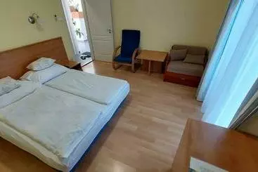 Bed and Breakfast Zöld Zóna Zamárdi üdülő